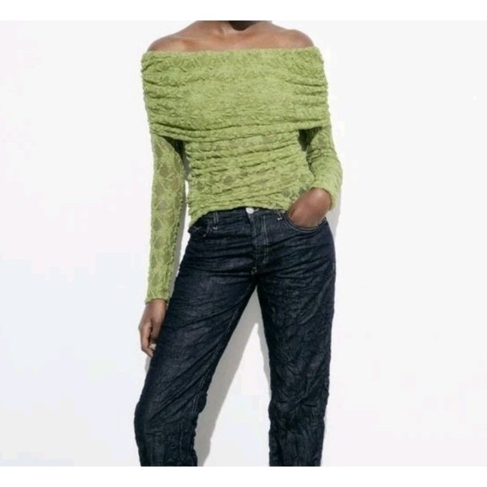 Zara Off The Shoulder Long Sleeve Lace Top Green Size M NWOT